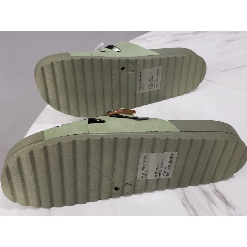 NEW NO BOX Size 9 Muk Luks Grand Cayman‎ Women's Sandals Light Olive Green Gold
